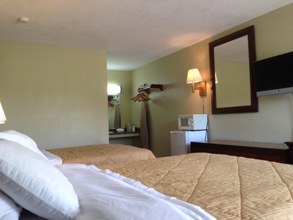 Mid Ohio Inn Bellville Bilik gambar